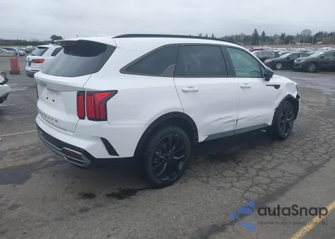 2022 Kia Sorento Sx z USA, uszkodzony, nr VIN 5XYRKDLF4NG113153